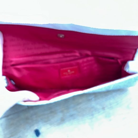 ♠️Newspaper Clutch - Picture 8 of 9